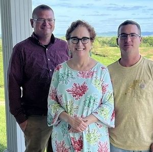 Meet your Posher, Malinda